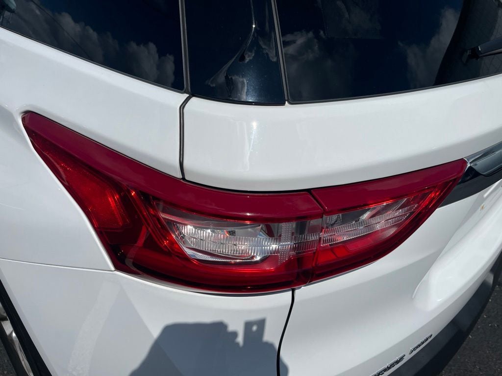 2021 Chevrolet Traverse LT Cloth w/2FL