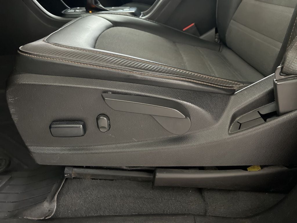 2022 GMC Canyon AT4 w/Cloth