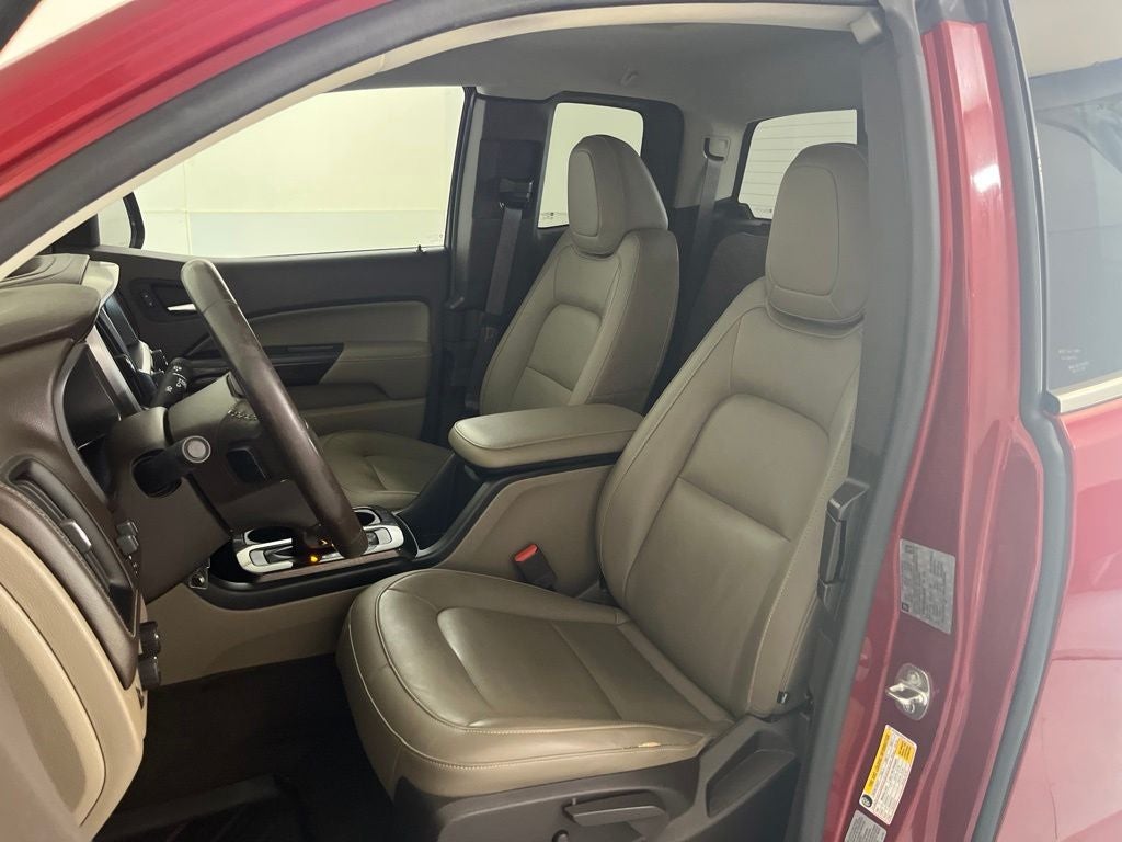 2017 GMC Canyon SLT