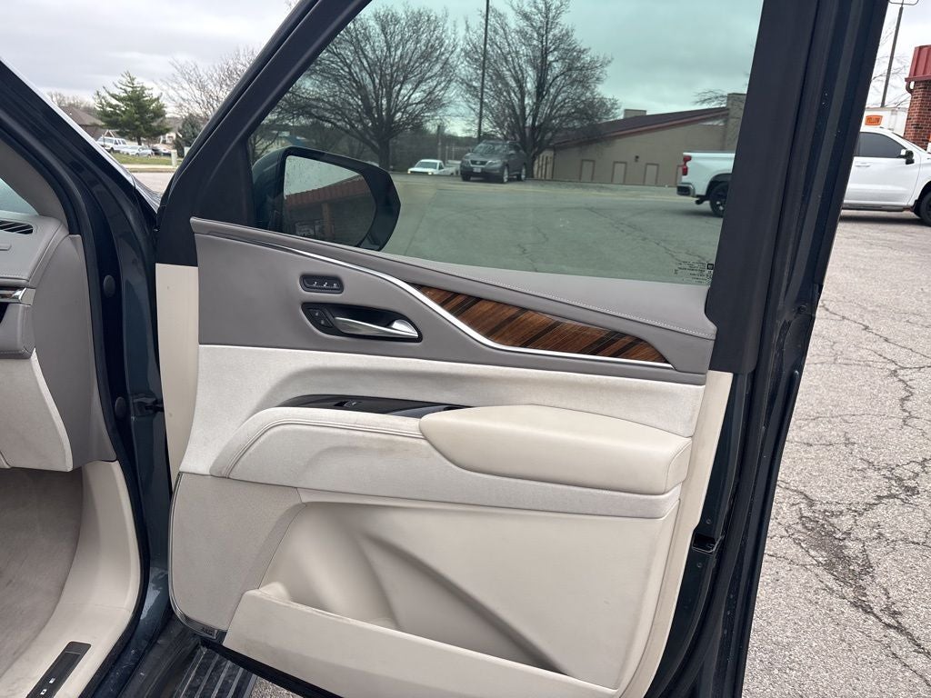 2021 Cadillac Escalade Premium Luxury Platinum