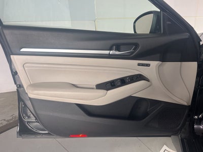 2020 Nissan Altima 2.5 Platinum