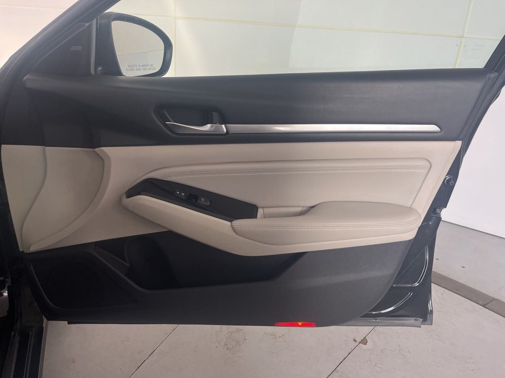 2020 Nissan Altima 2.5 Platinum