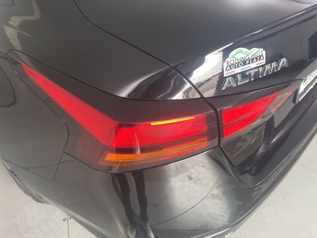 2020 Nissan Altima 2.5 Platinum