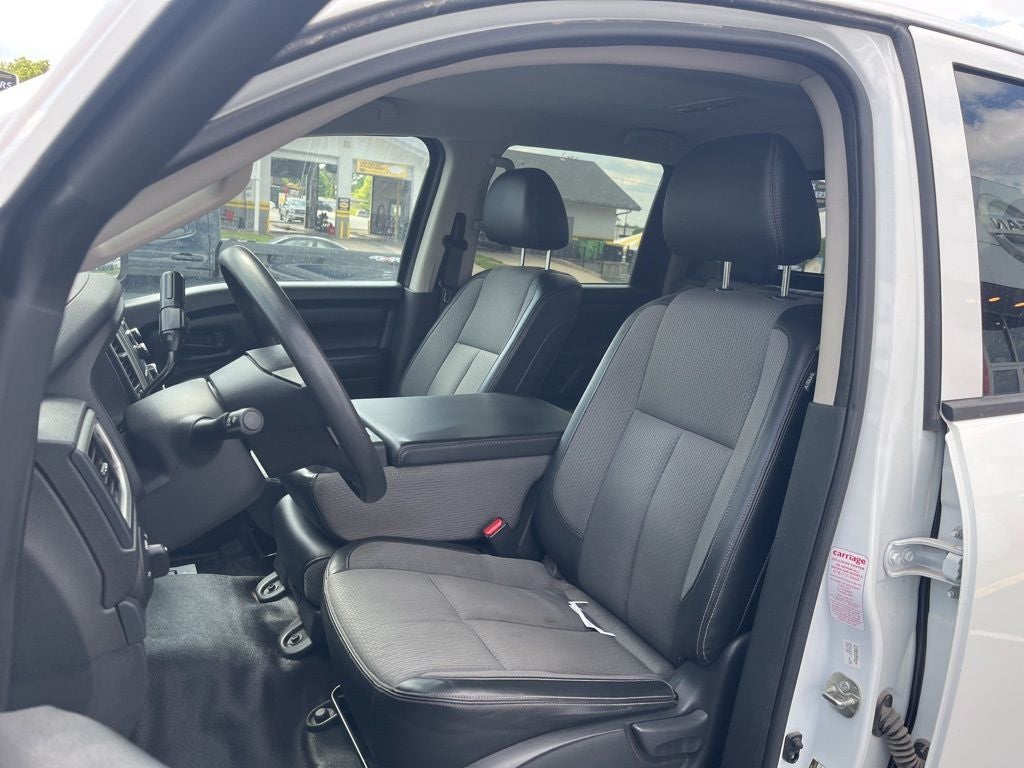 2017 Nissan Titan S