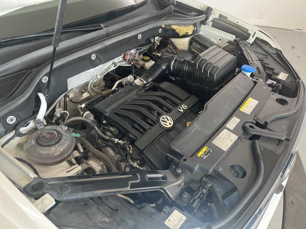 2023 Volkswagen Atlas 3.6L V6 SEL Premium R-Line