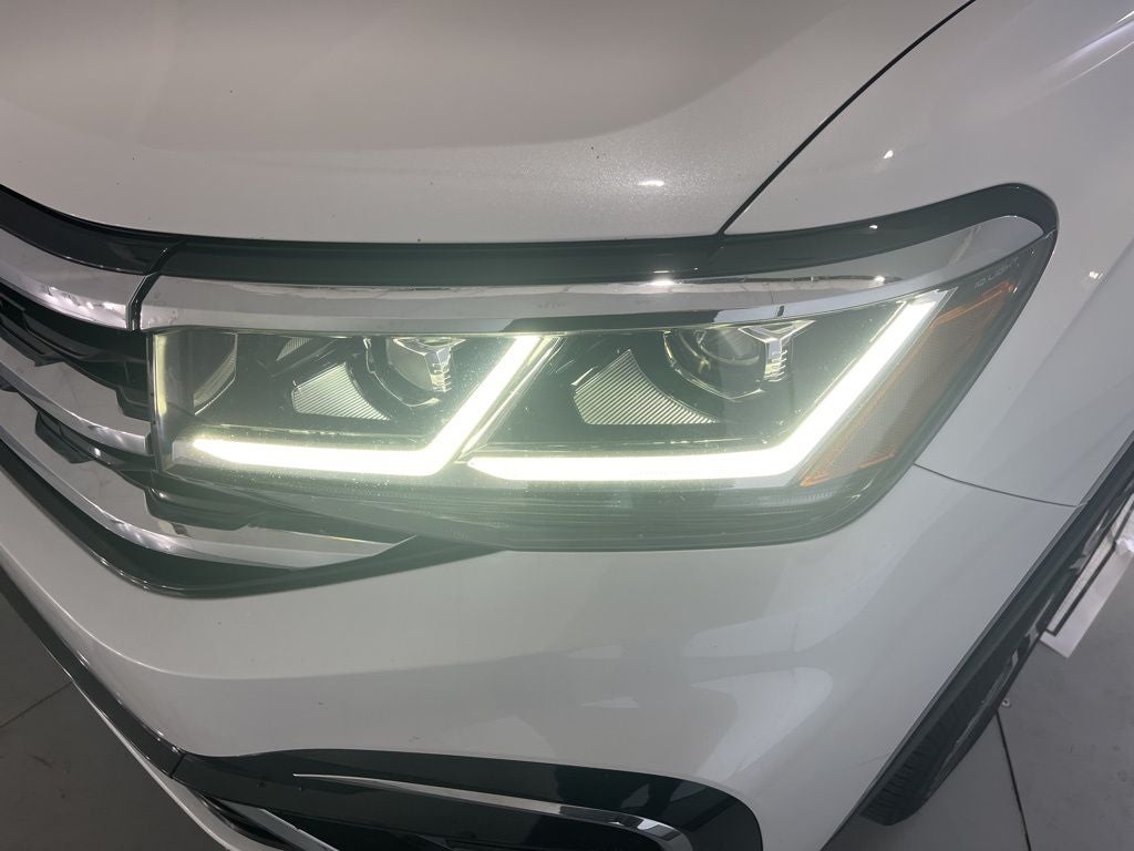 2023 Volkswagen Atlas 3.6L V6 SEL Premium R-Line