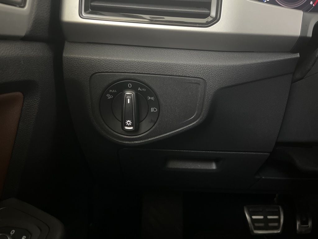 2023 Volkswagen Atlas 3.6L V6 SEL Premium R-Line