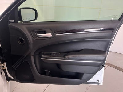 2019 Chrysler 300 S