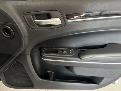 2019 Chrysler 300 S