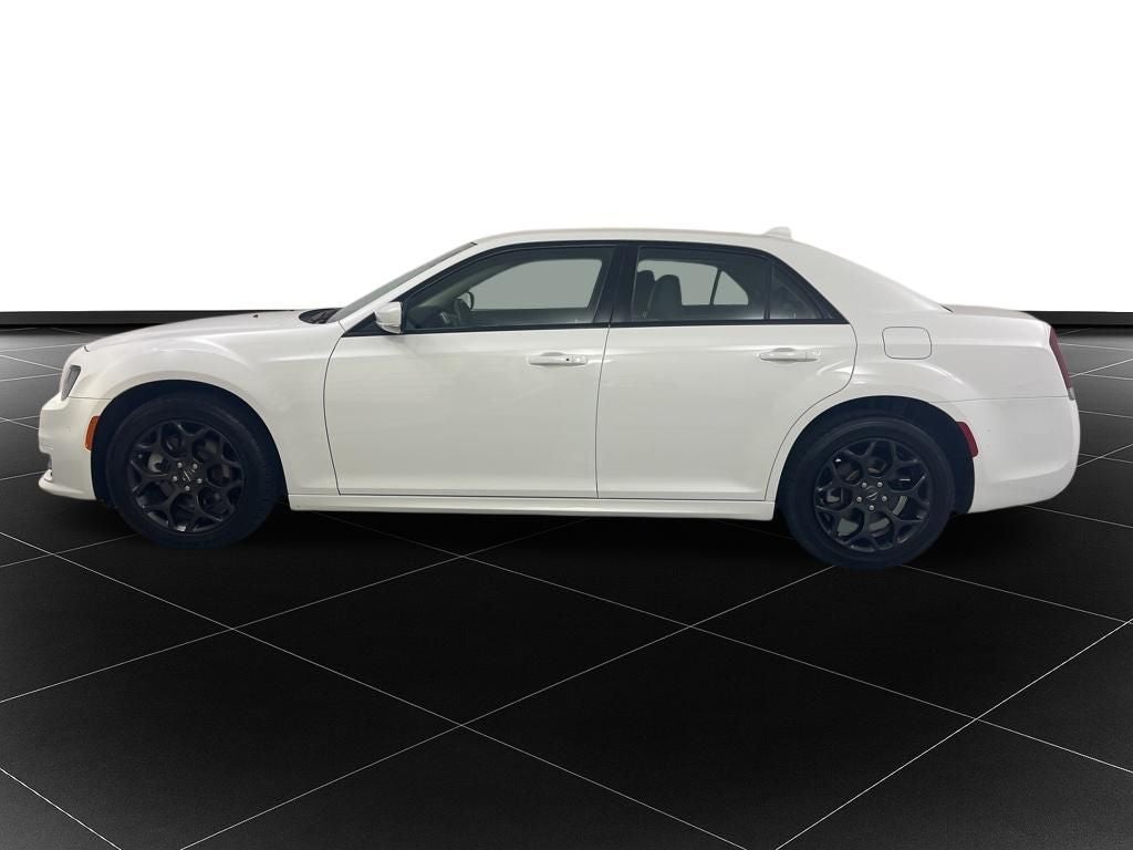 2023 Chrysler 300 Touring