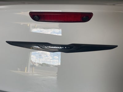 2023 Chrysler 300 Touring