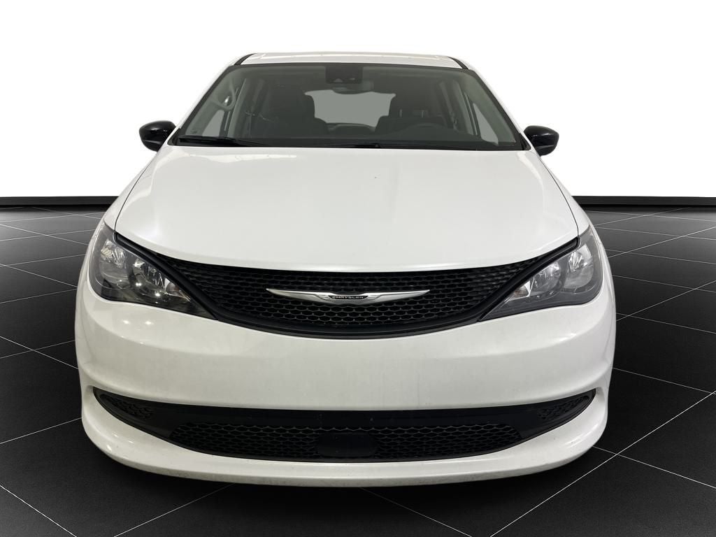 2024 Chrysler Voyager LX