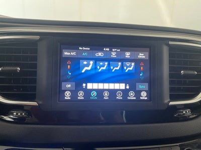 2020 Chrysler Voyager LXI