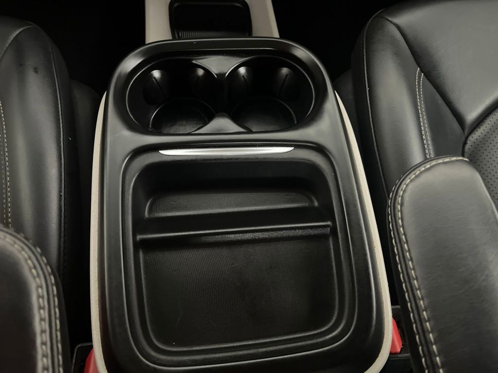 2020 Chrysler Voyager LXI