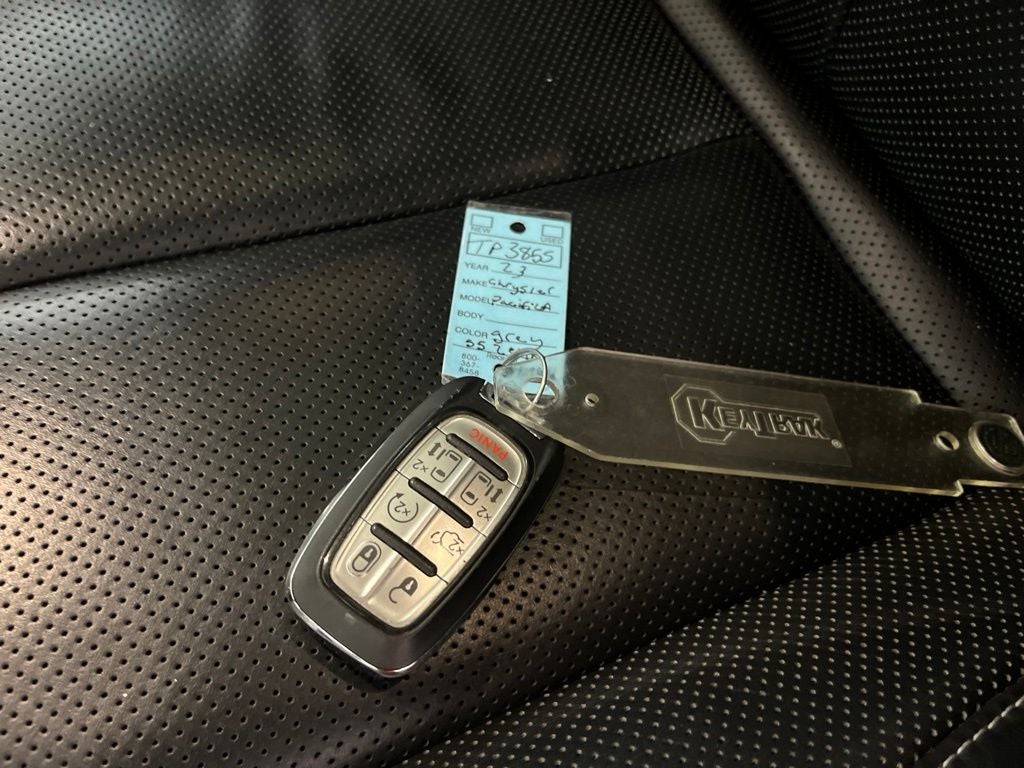 2023 Chrysler Pacifica Limited