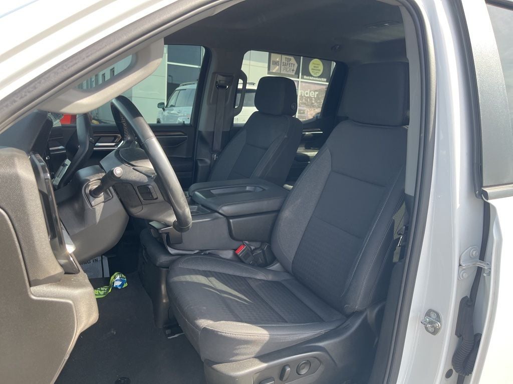 2023 Chevrolet Silverado 1500 LT LT1