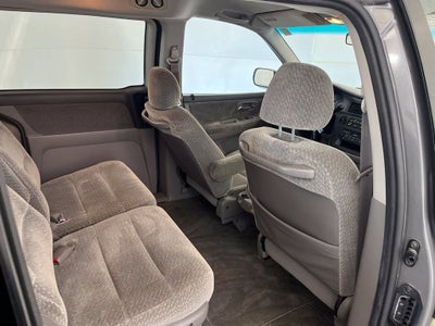 2000 Honda Odyssey LX 7 Passenger