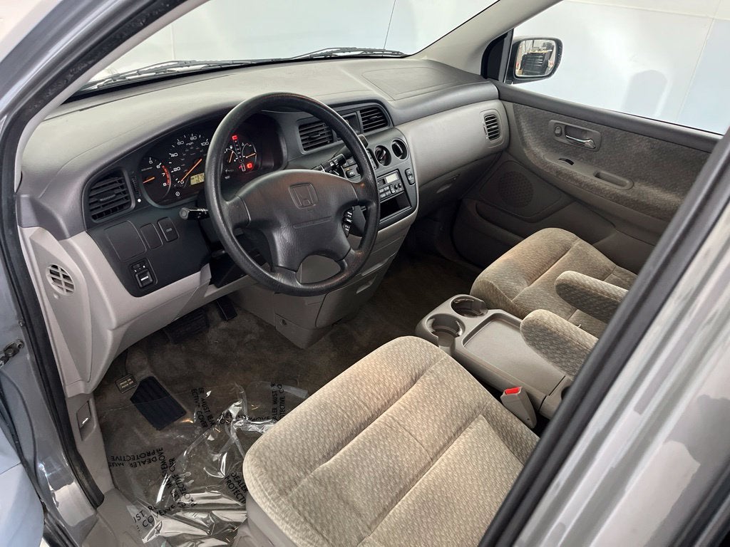 2000 Honda Odyssey LX 7 Passenger