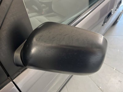 2000 Honda Odyssey LX 7 Passenger