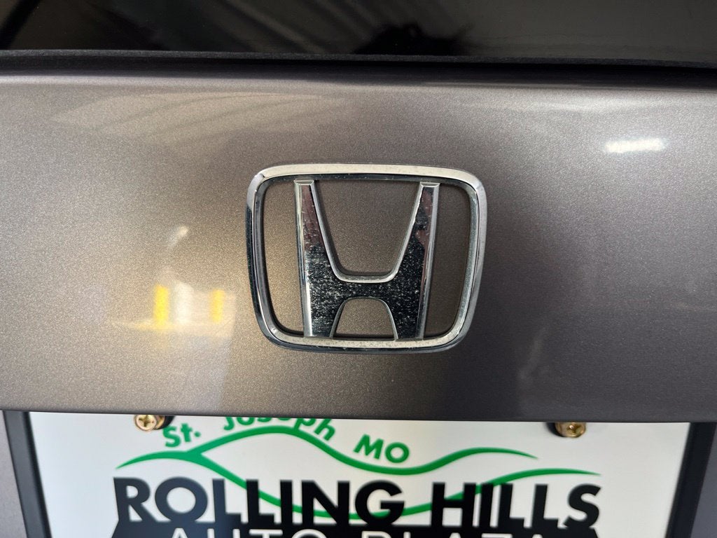 2000 Honda Odyssey LX 7 Passenger