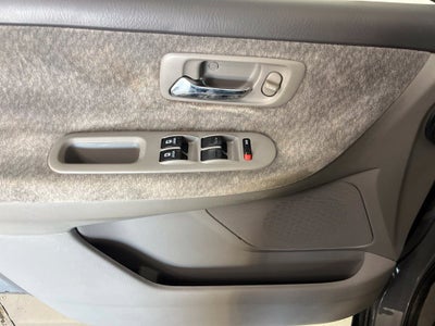 2000 Honda Odyssey LX 7 Passenger