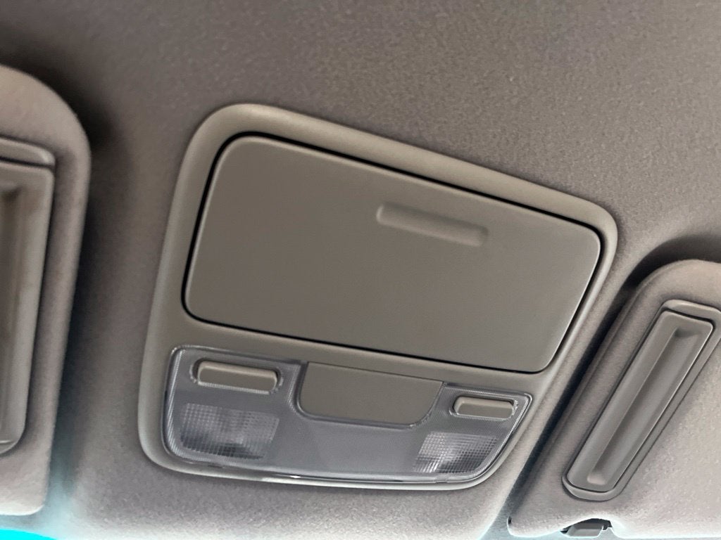 2000 Honda Odyssey LX 7 Passenger