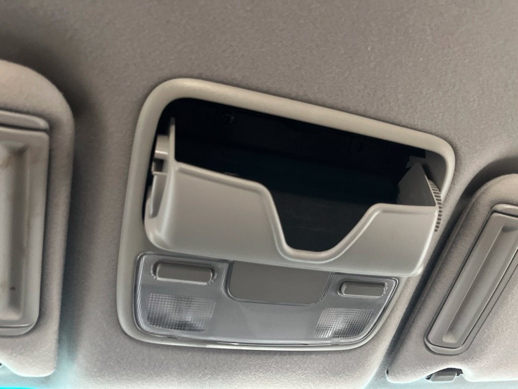 2000 Honda Odyssey LX 7 Passenger