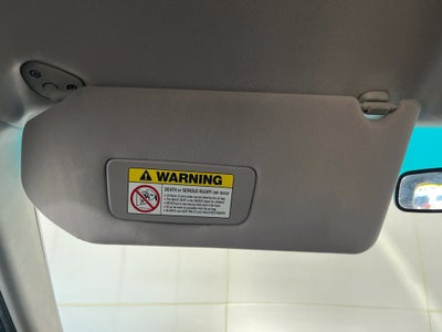 2000 Honda Odyssey LX 7 Passenger