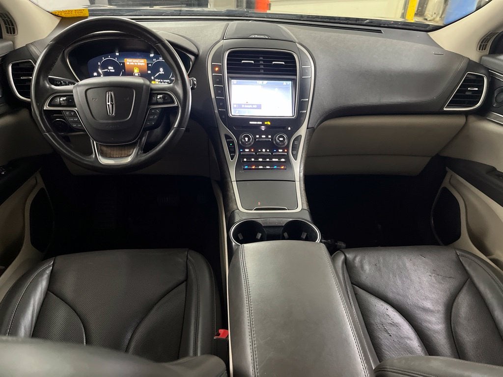 2020 Lincoln Nautilus Reserve