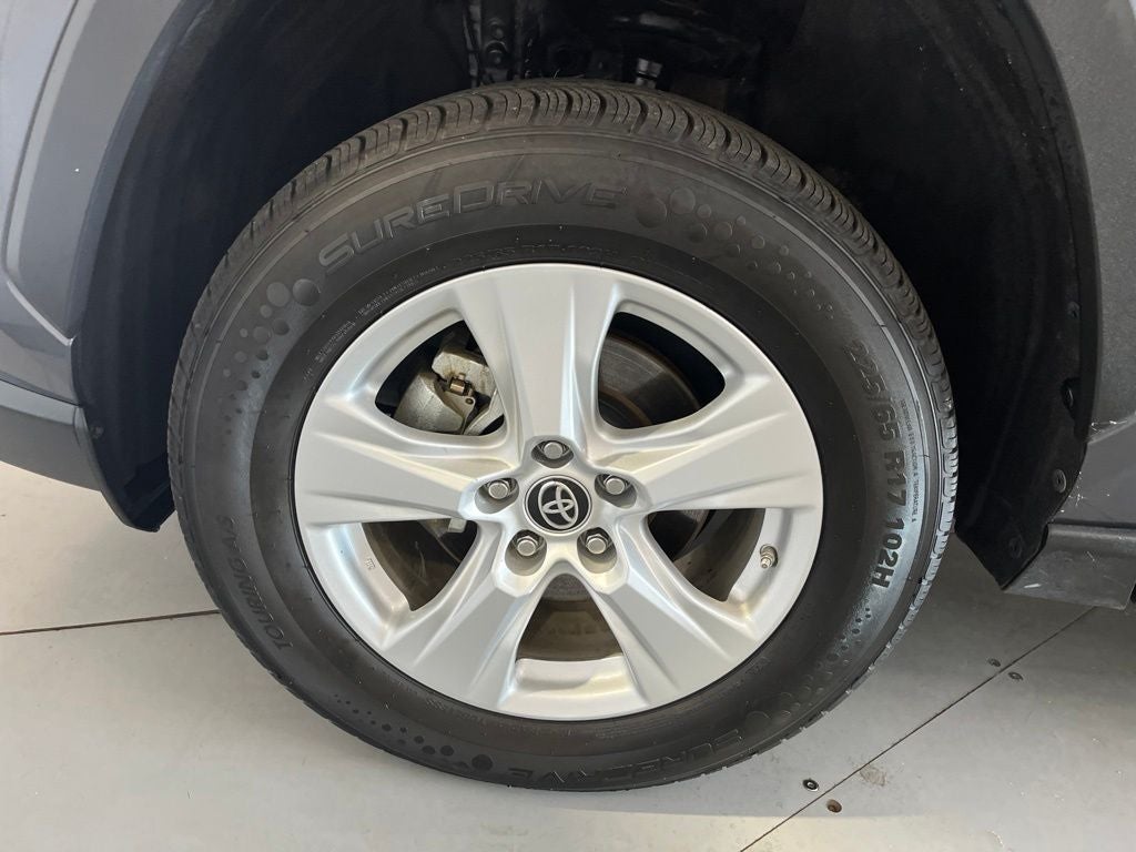 2021 Toyota RAV4 Hybrid LE