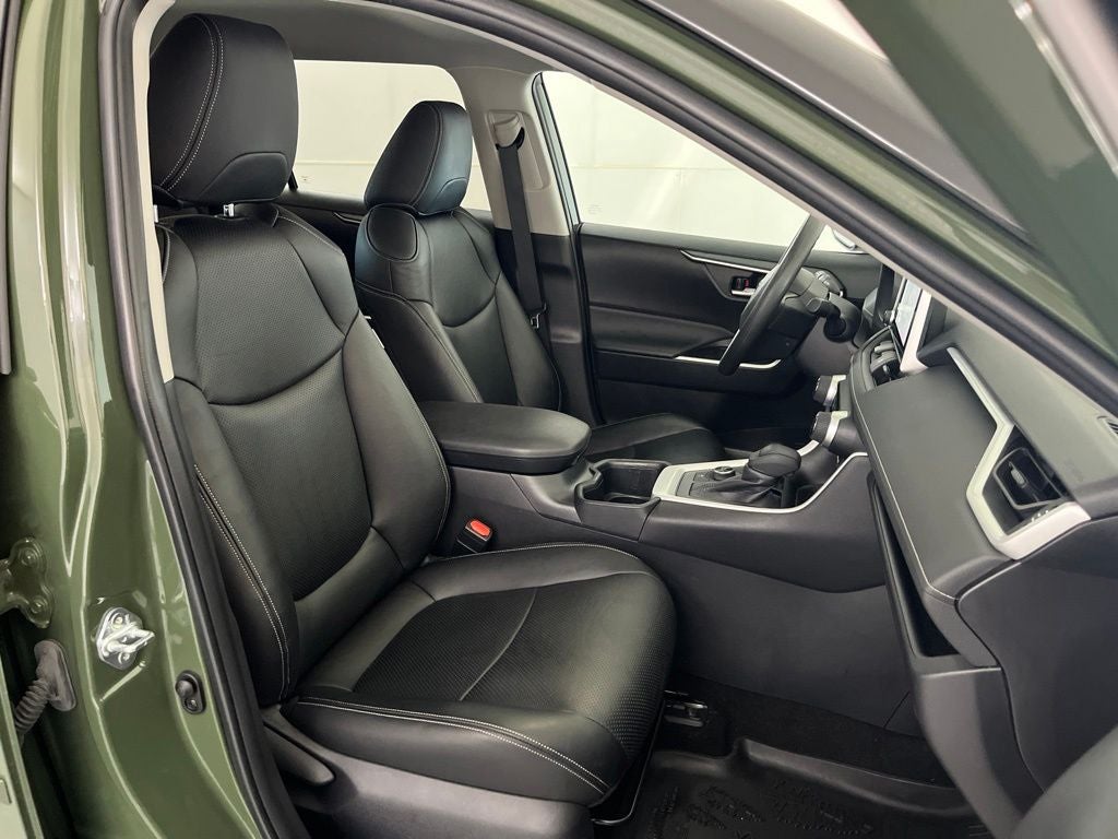 2025 Toyota RAV4 Hybrid Woodland Edition