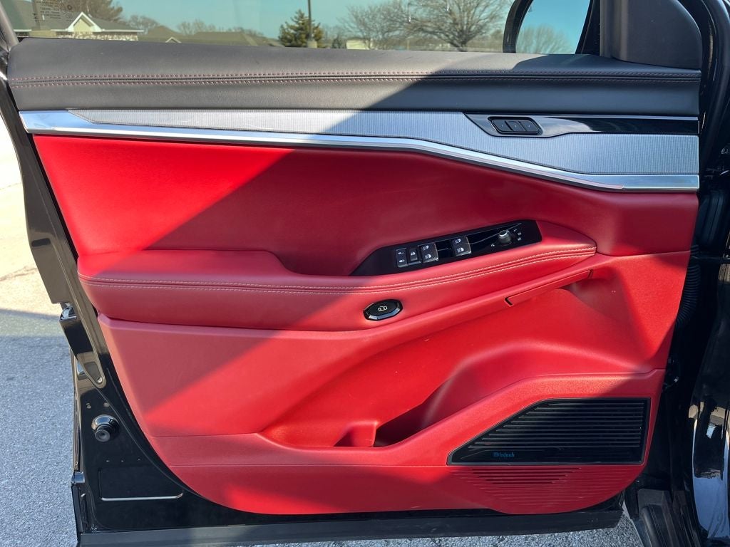 2025 Jeep Wagoneer S Launch Edition