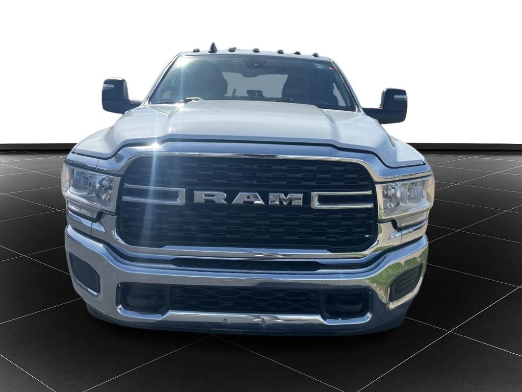 2024 RAM 3500 SLT