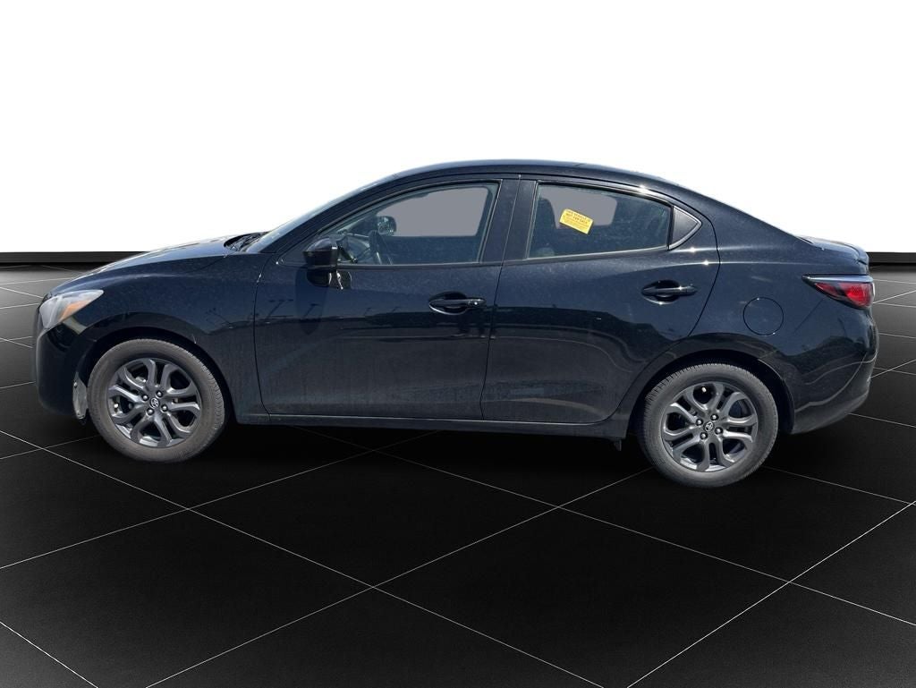 2019 Toyota Yaris LE