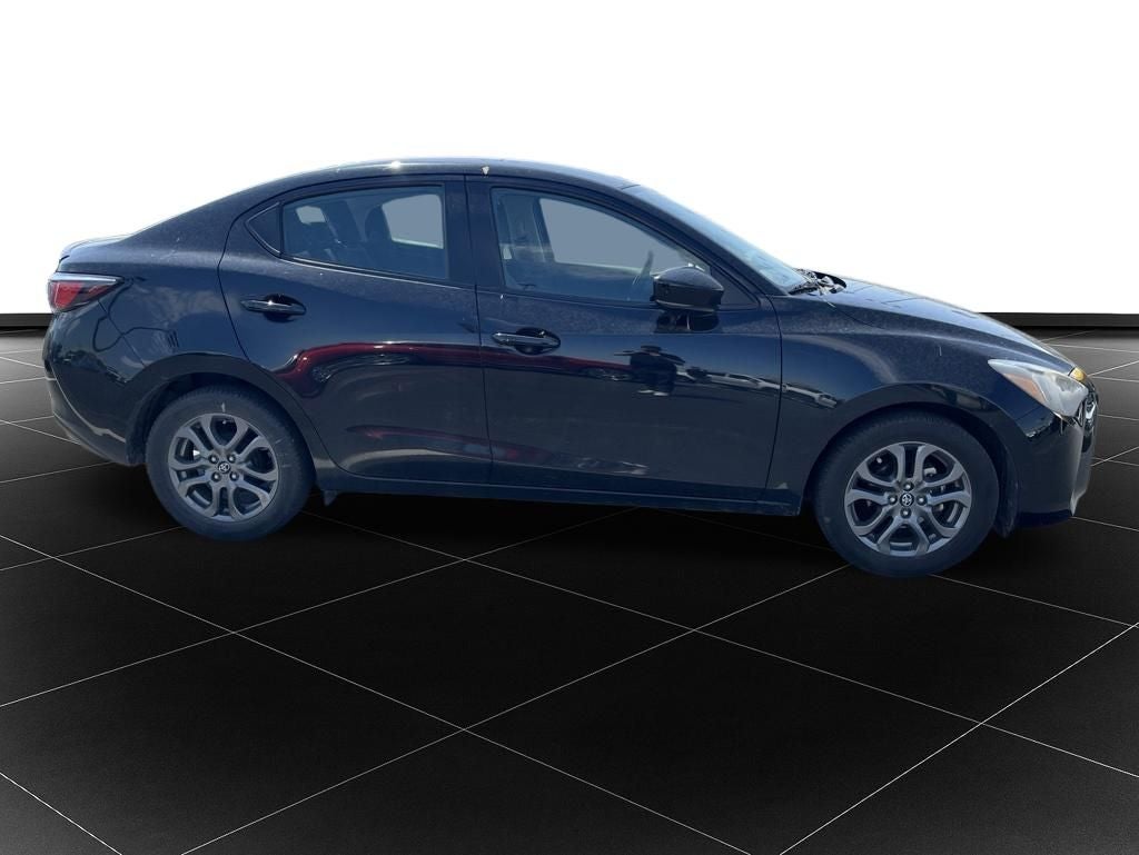 2019 Toyota Yaris LE
