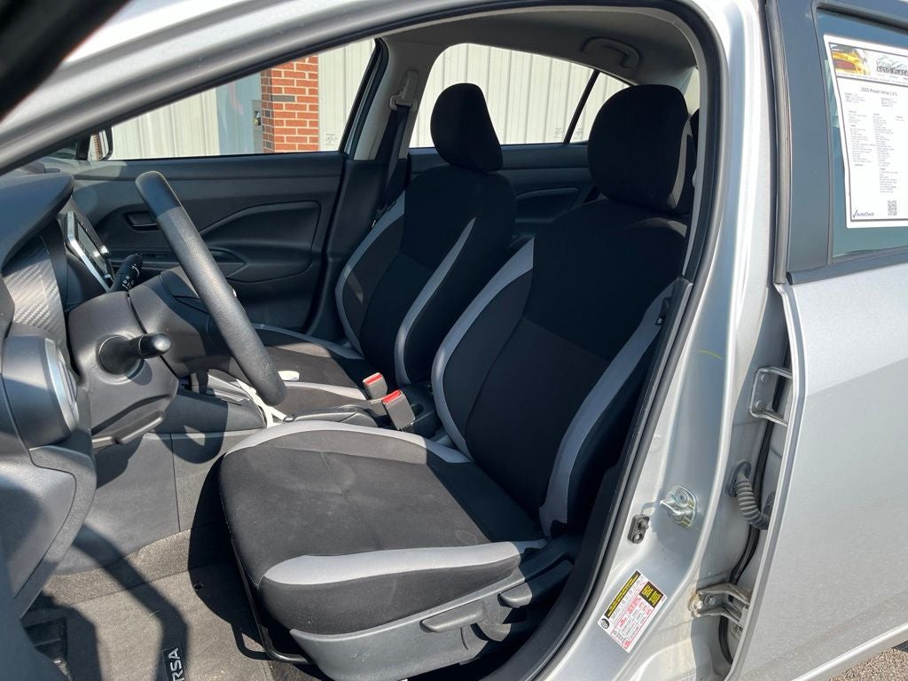 2025 Nissan Versa 1.6 S