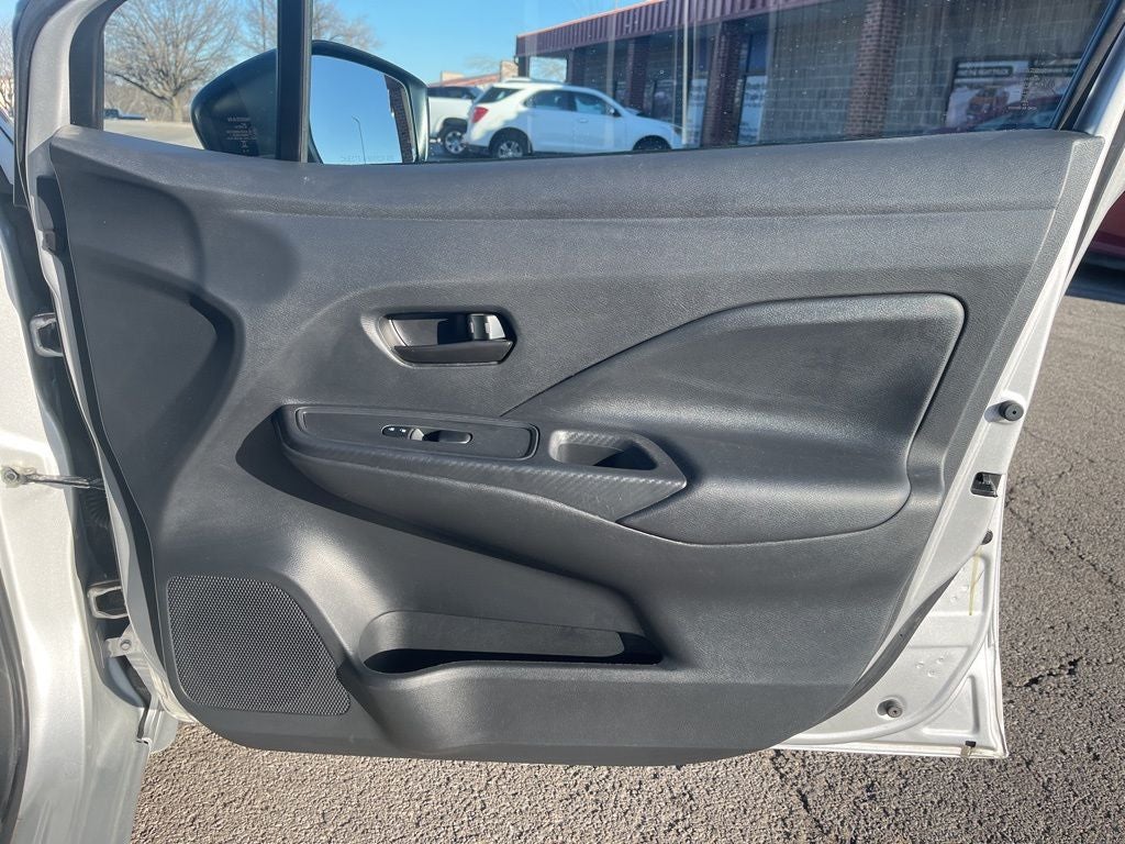 2024 Nissan Versa 1.6 S