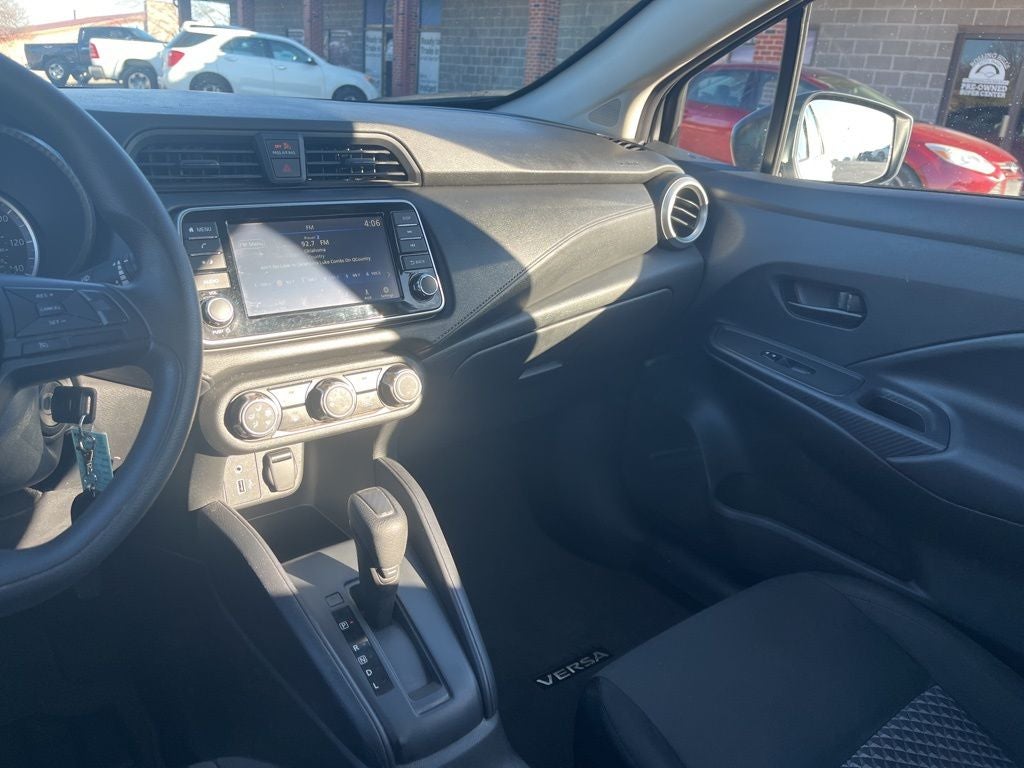 2024 Nissan Versa 1.6 S