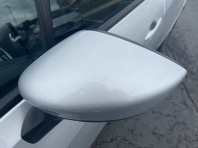 2023 Nissan Versa 1.6 SV