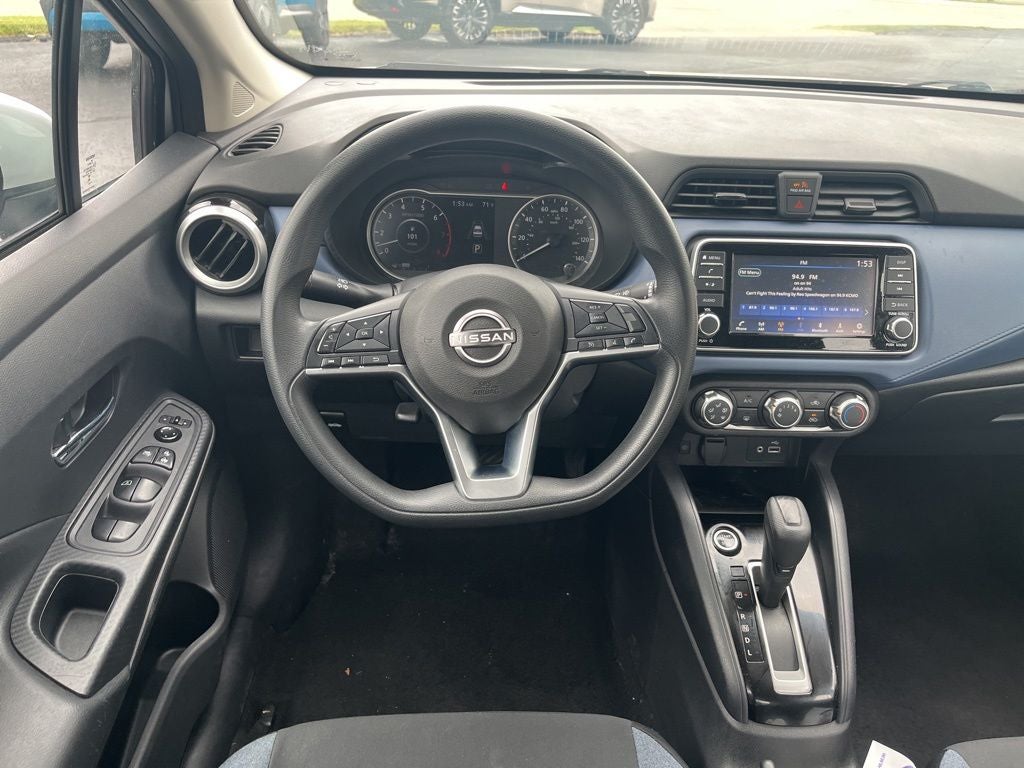 2023 Nissan Versa 1.6 SV