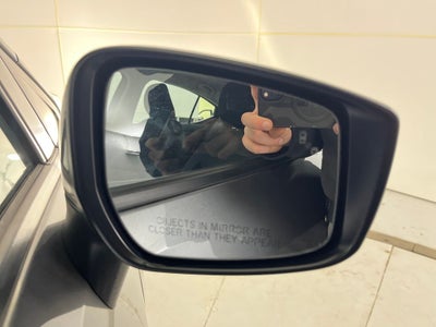 2024 Nissan Versa 1.6 SV