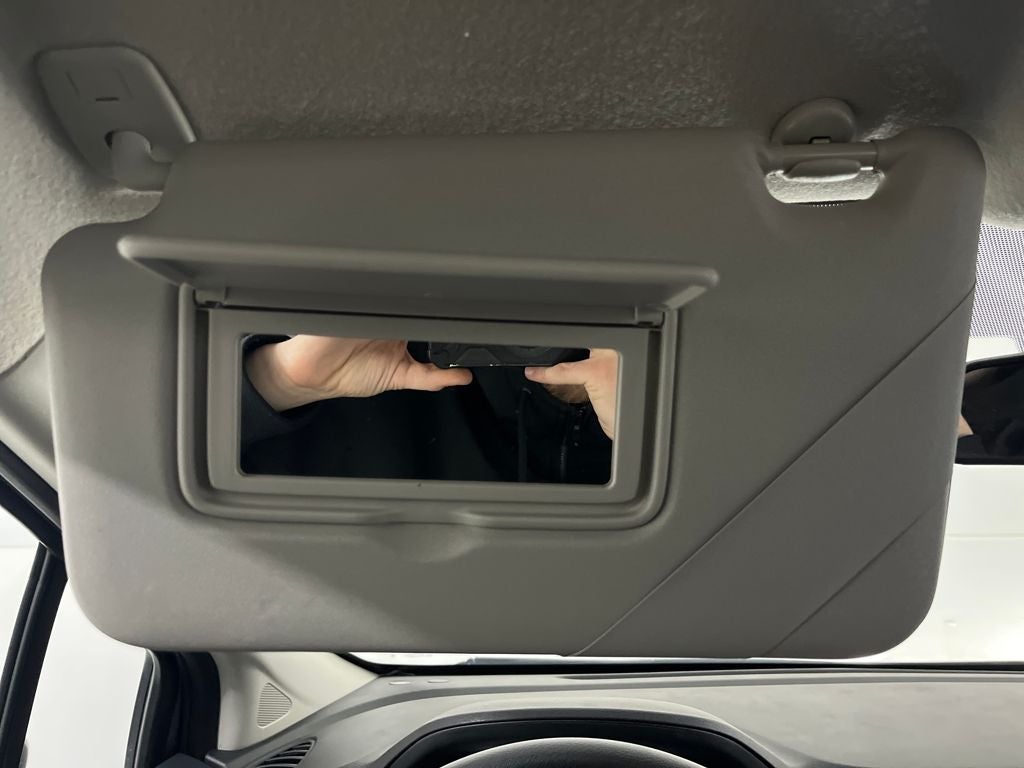 2024 Nissan Versa 1.6 SV