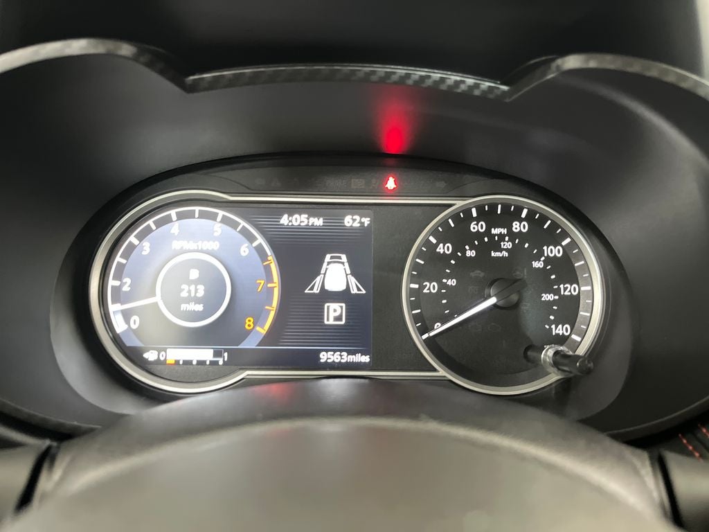 2024 Nissan Versa 1.6 SR