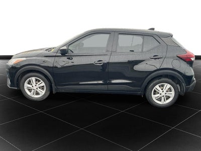 2022 Nissan Kicks S
