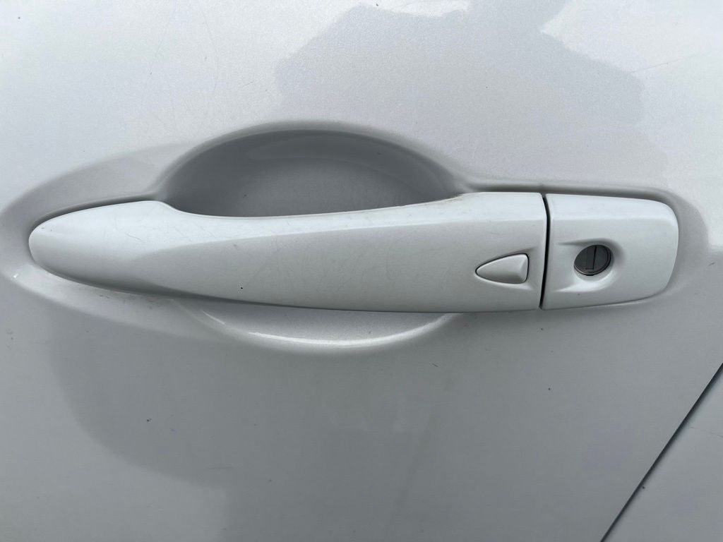 2018 Nissan Kicks SR