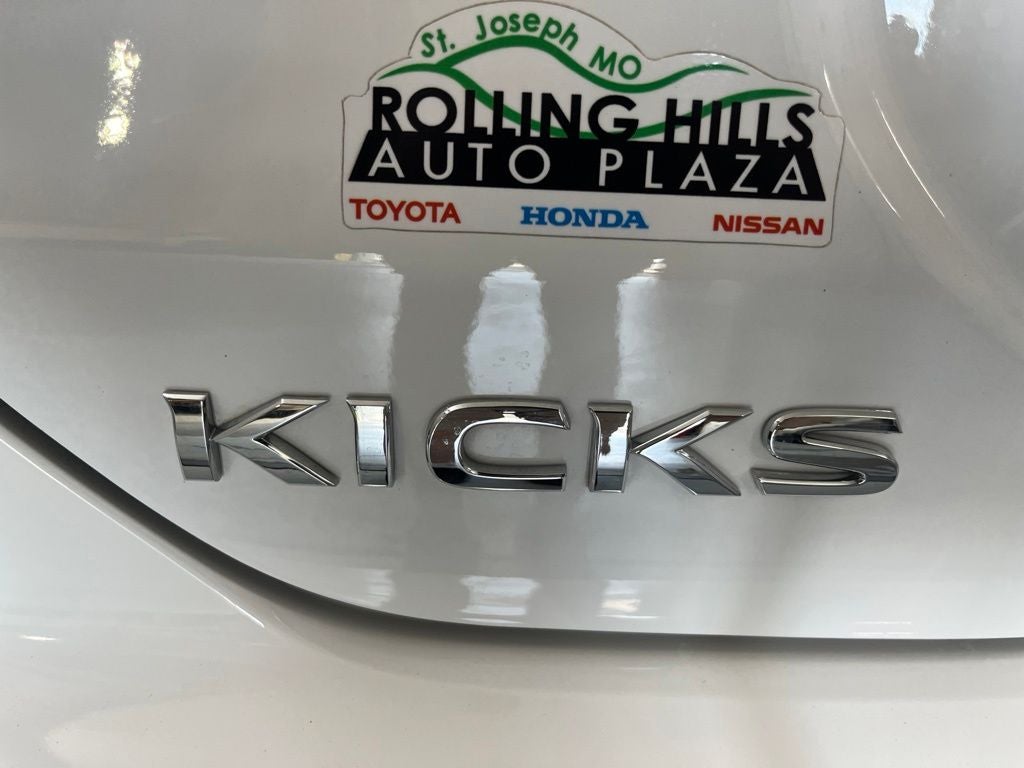 2024 Nissan Kicks SV