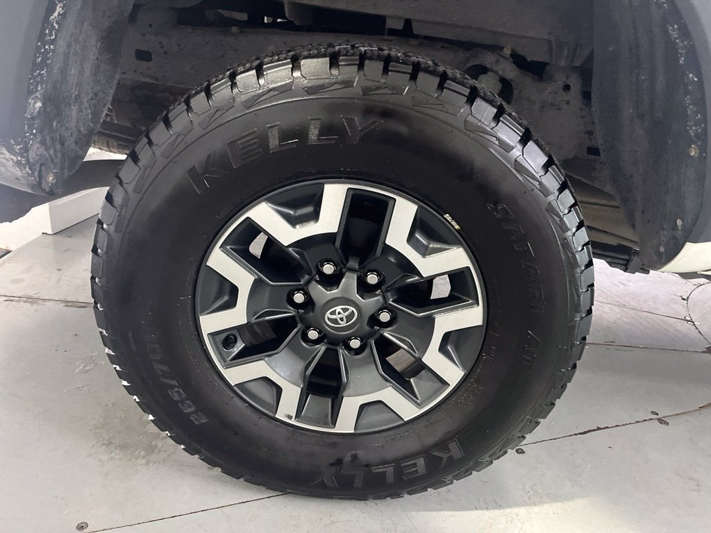 2023 Toyota Tacoma TRD Off-Road V6