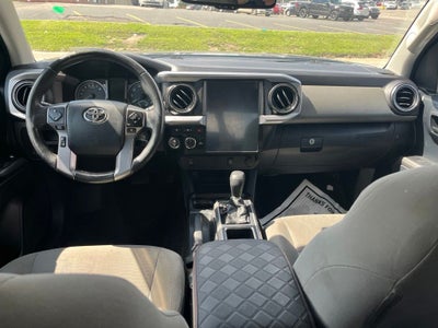 2017 Toyota Tacoma SR5