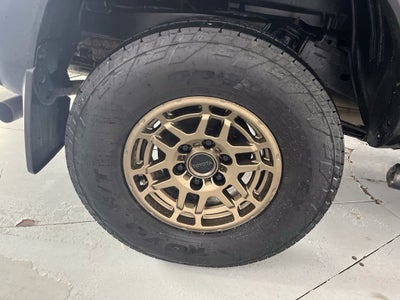 2022 Toyota Tacoma SR5 V6
