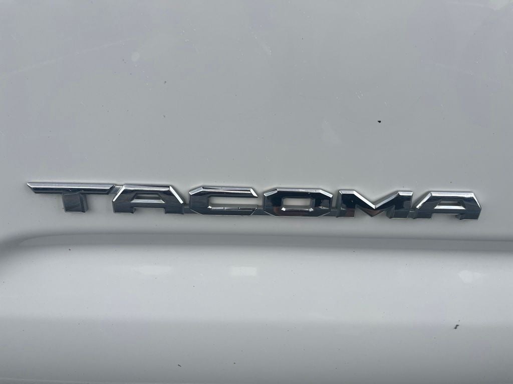 2018 Toyota Tacoma Limited V6